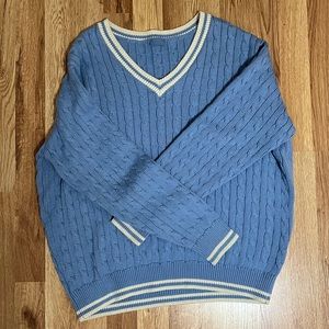 Pacsun one size fits all sweater!